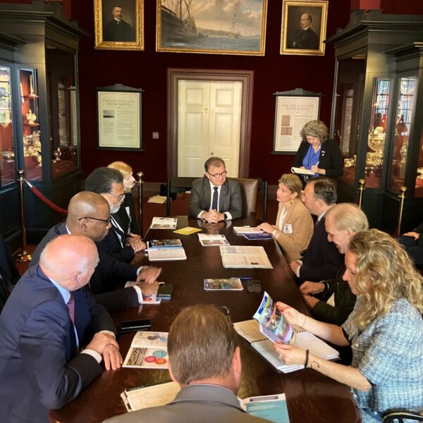 Transatlantic Cooperation : On the Way to Maryland